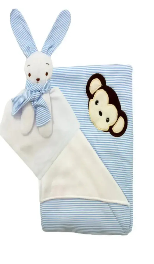 COBIJA BOUTIQUE CON MUÑECO DE APEGO CARRUSEL COYSELL